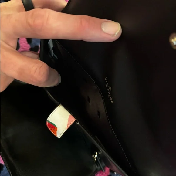 RARE Kate Spade Laurel Way Winnie Crossbody - Black - EUC - Picture 10 of 12